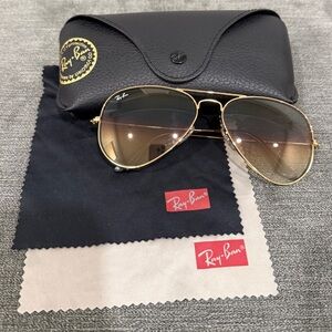 RB3025 Aviator Large Metal Sunglasses